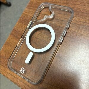 Clear iPhone 16 magsafe Case with White Accents